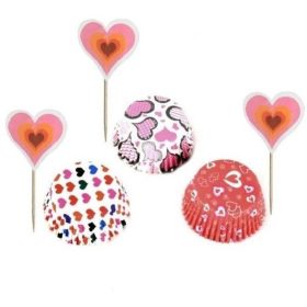 Muffinpapír, szív mintával