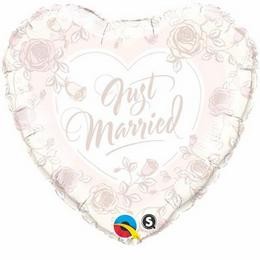 Esküvői fólia lufi 18" 45cm Just Married, szív