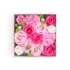 Szappanból készült virágkompozíció, szappanvirág díszdobozban, rózsaszín